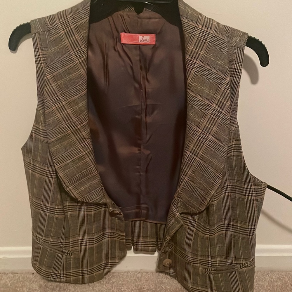 Unique plaid vest